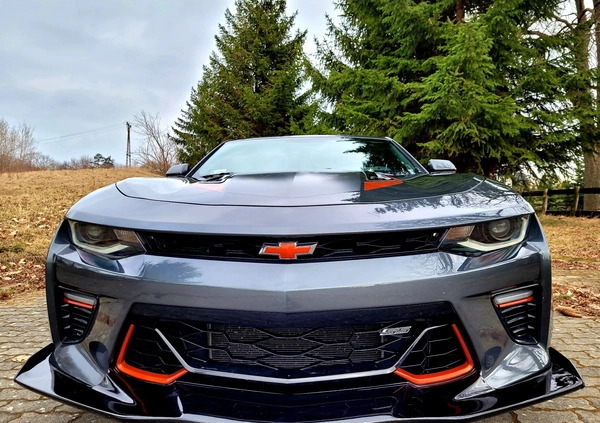 Chevrolet Camaro cena 155000 przebieg: 107000, rok produkcji 2017 z Poznań małe 106